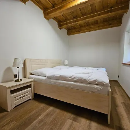 Apartmán Jezerne 4